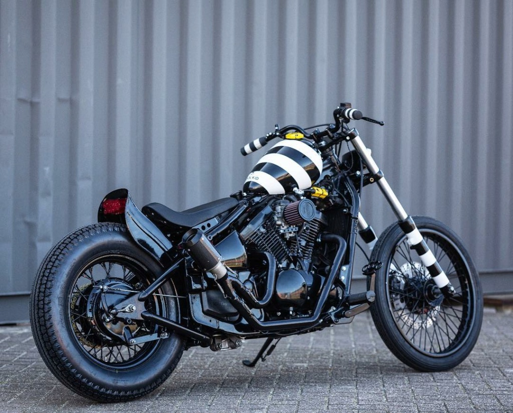 800 VN - Bobber vu sur le net - Page 12 57186010