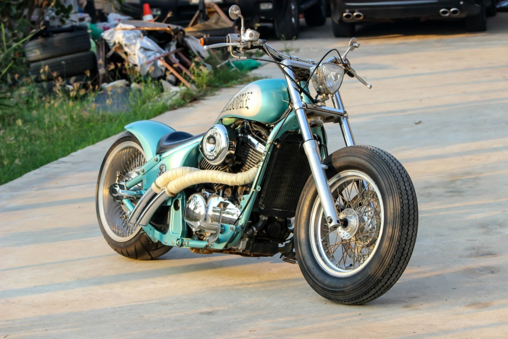 800 VN - Bobber vu sur le net - Page 14 95387310