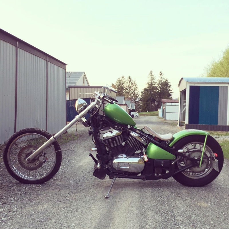 800 VN - Bobber vu sur le net - Page 19 98072910