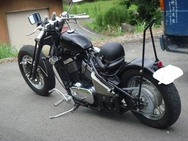 800 VN - Bobber vu sur le net - Page 10 P1_910