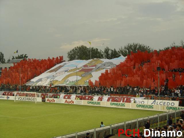 FC DINAMO BUCURESTI 211
