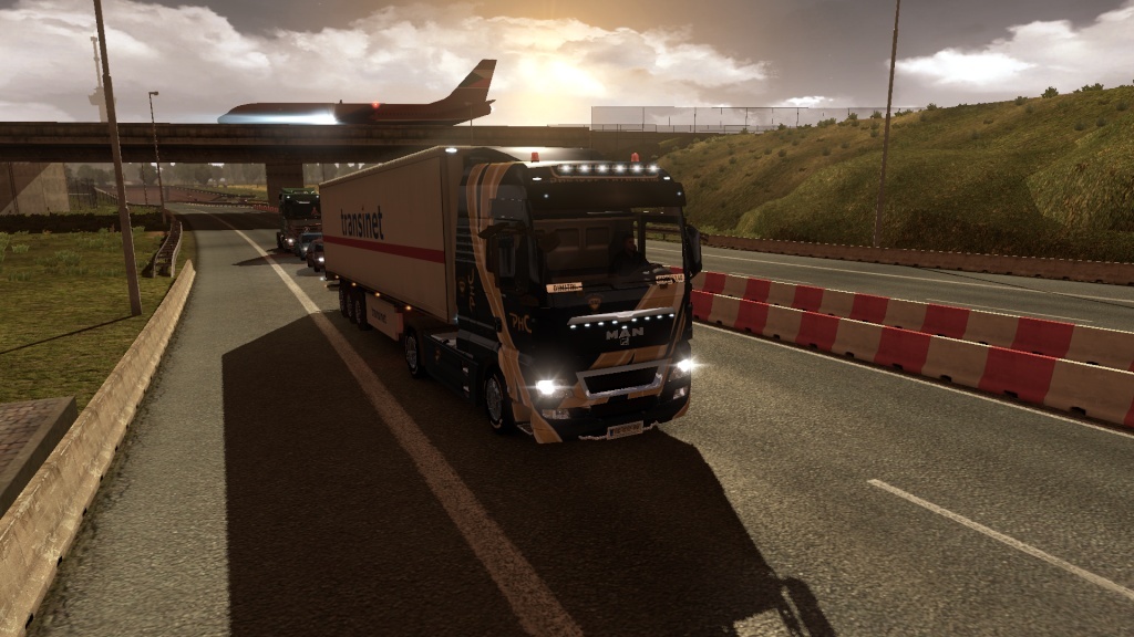 Jeux de simulations (GTS, ETS, ...) - Page 19 Ets2_012