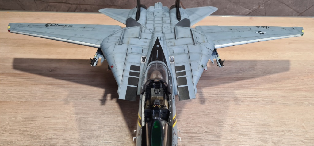 [Trumpeter] Grumman F-14B Tomcat VF-103 Jolly Rogers  1/32 20230320