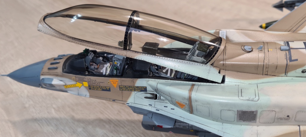 [ACADEMY] General Dynamics F-16I Fighting Falcon  SUFA Israël 1/32 20231220