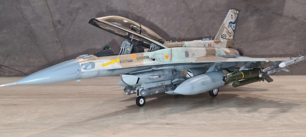 [ACADEMY] General Dynamics F-16I Fighting Falcon  SUFA Israël 1/32 20231221