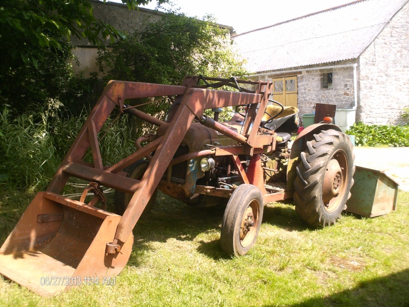 Voici le fiat et le fordson et le vierzon Hpim2111