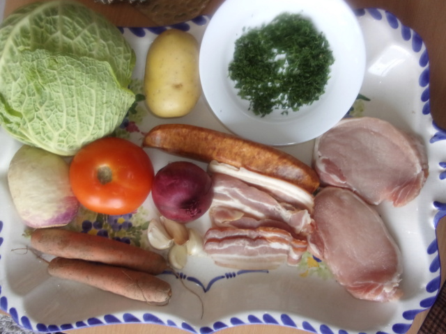Chou et légumes.viandes de porc. 200_0815