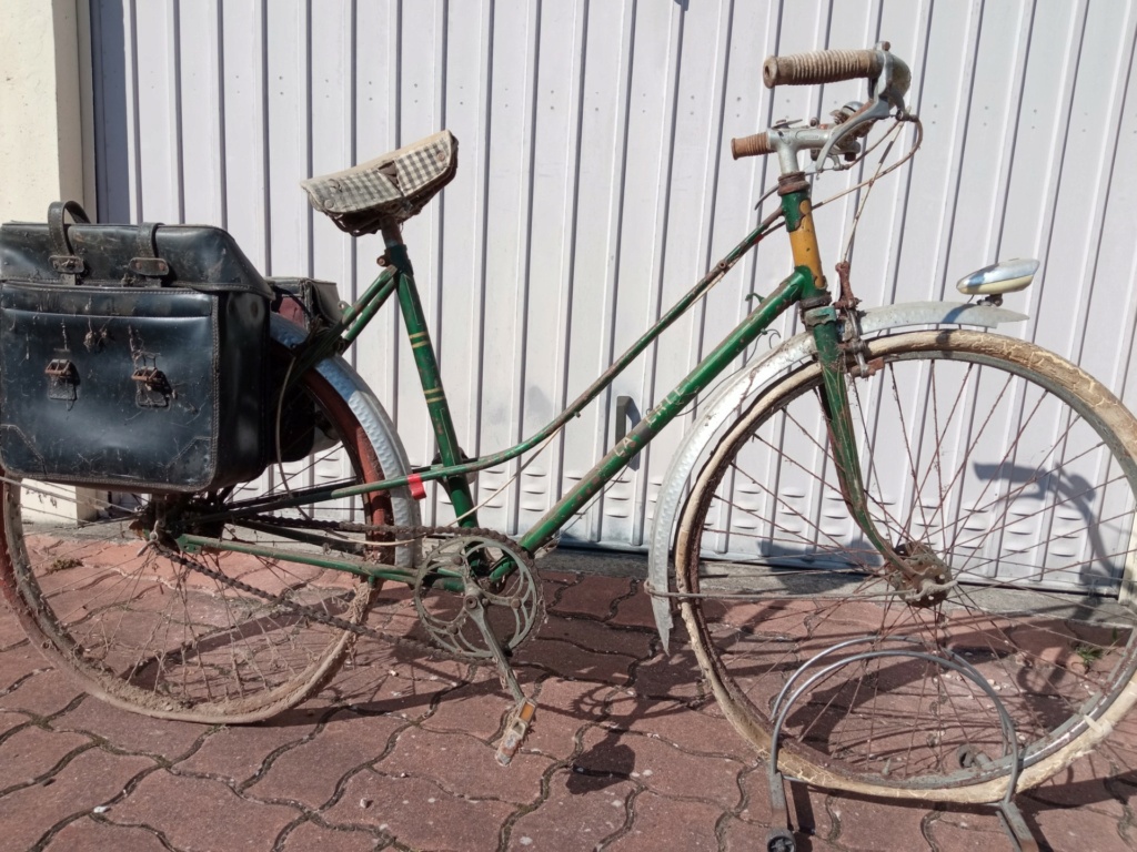Vélo LAPERLE dame (origine 50/55 et modifié vers 1968) A113