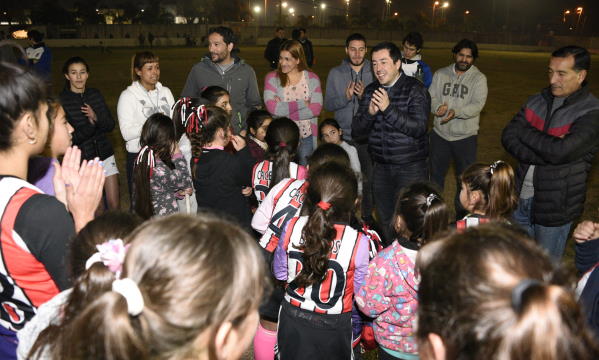 Nardini visitó la filial de River Plate en Grand Bourg 00167