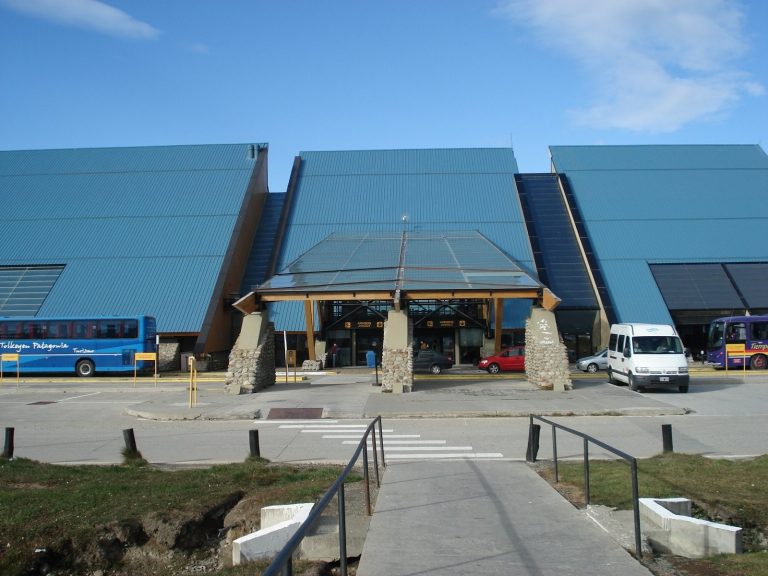 El aeropuerto de Usuhaia entre los mas lindos del mundo. 00510