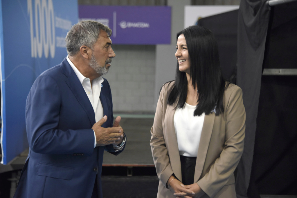 Malvinas Argentinas: Presentación del Programa “1.000 barrios populares conectados” _jcc5313