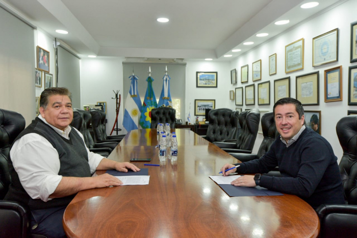 para - José C Paz: Nardini recorrió obras de pavimento para el distrito Image12