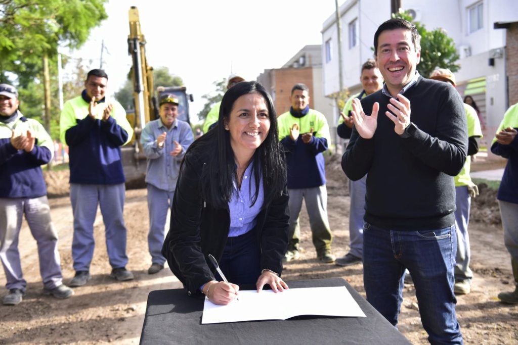 Malvinas Argentinas: 90% de aumento para los trabajadores municipales. Img-2479
