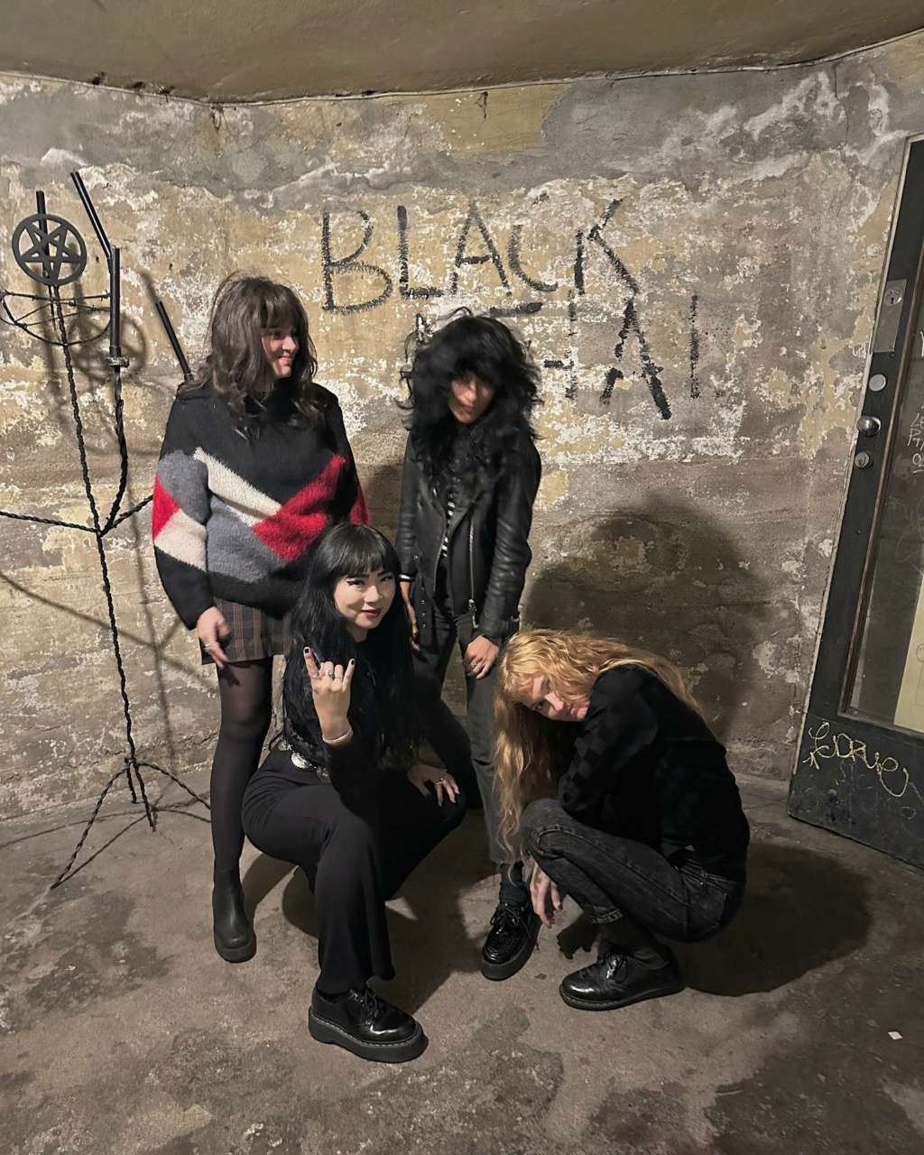 L.A. WITCH - Reverb-Soaked-Punked Out Rock - Post Punk Blues Psicodelia - LA, California - Enamorarse de un sonido - Página 2 1b403