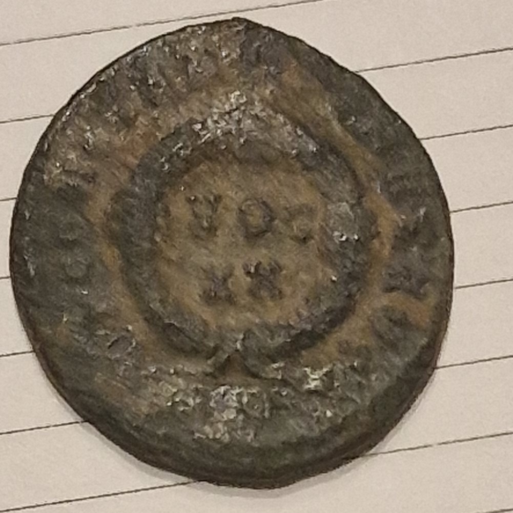 AE3 de Constantino I. D N CONSTANTINI MAX AVG. VOT / XX. Roma 20231223