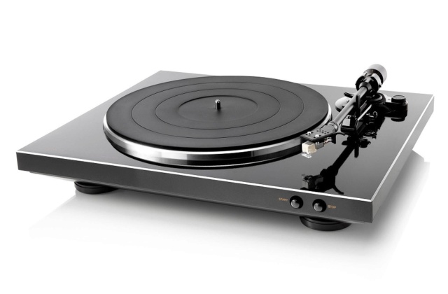 Denon DP-300F Fully Automatic Analog Turntable Es_den18