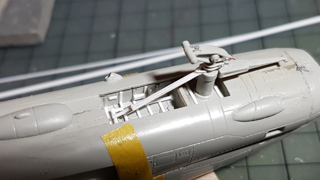 Ling-Temco-Vought A-7E Corsair II [Italeri 1/72°] de GHK - Page 4 20191322