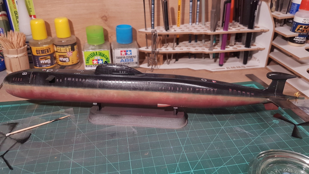 [Montage GB] SSN Victor III (Projet 671RTMK) - 1/350 - Page 2 20200377