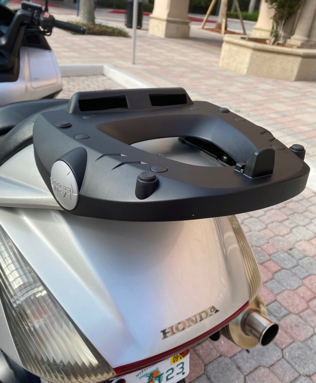 FOR SALE: GIVI Monolock Luggage Rack and Malossi Wild Lion Exhaust 8_givi10
