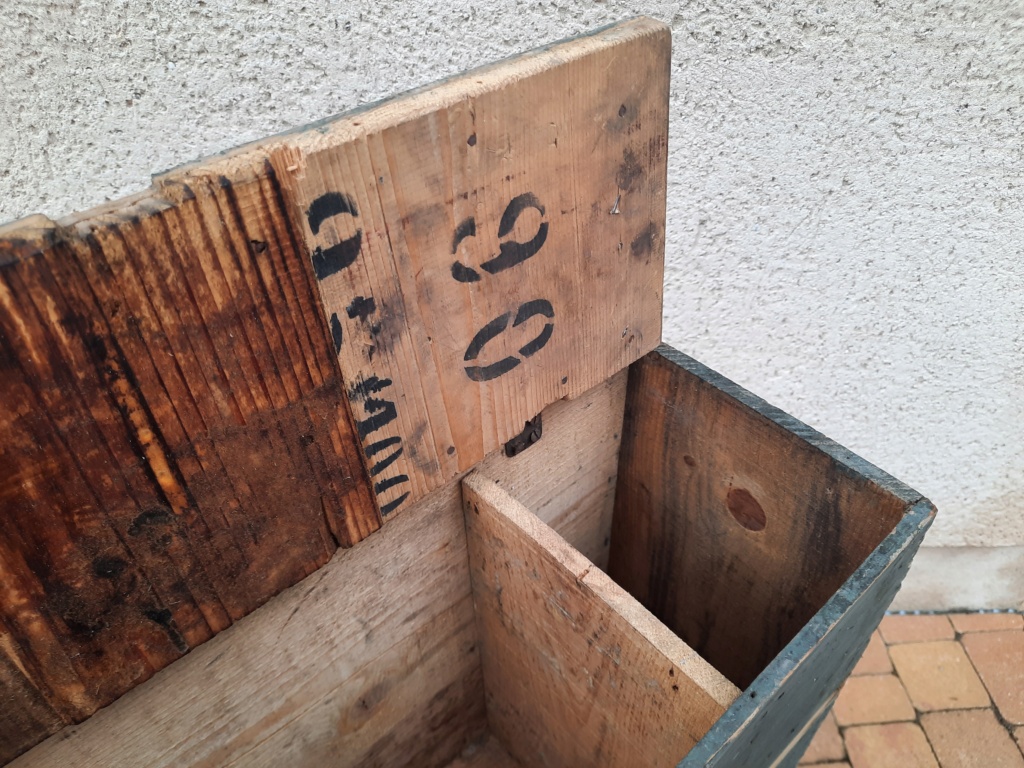 2 caisses en bois 20230521