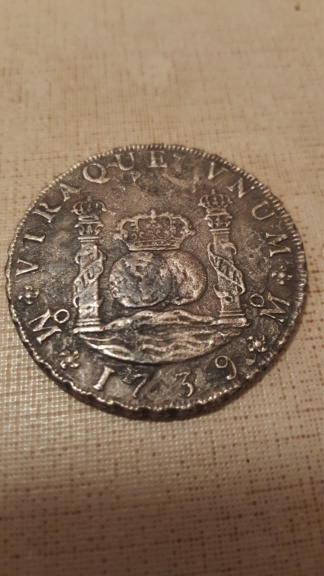 Columnario. 8 Reales de Felipe V de 1739 20191234