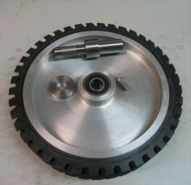 Projet de fabrication de backstand. Pb adaptation de roulement sur roue contact... Axe10