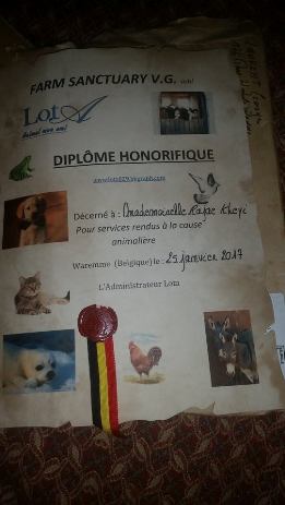 Maroc: un diplôme honorifique pour Rajae  16683210