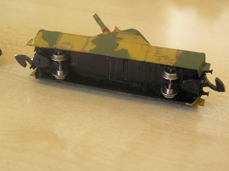 Train blindé russe, papier sur chassis marklin Pb080014