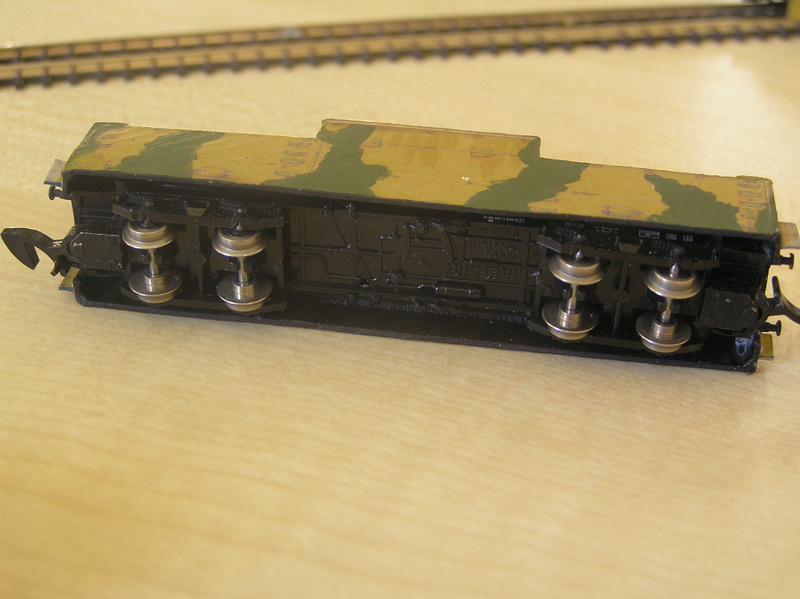 Train blindé russe, papier sur chassis marklin Pb080021