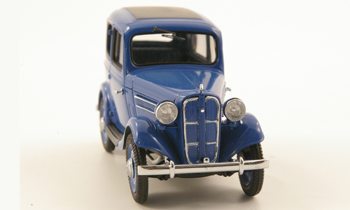 nouvelles sorties 1/43 ieme Datsun11