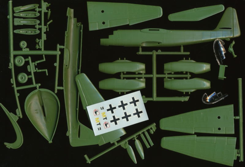 [Lindberg] Arado Ar 234 B-2 (1966) Img_0115