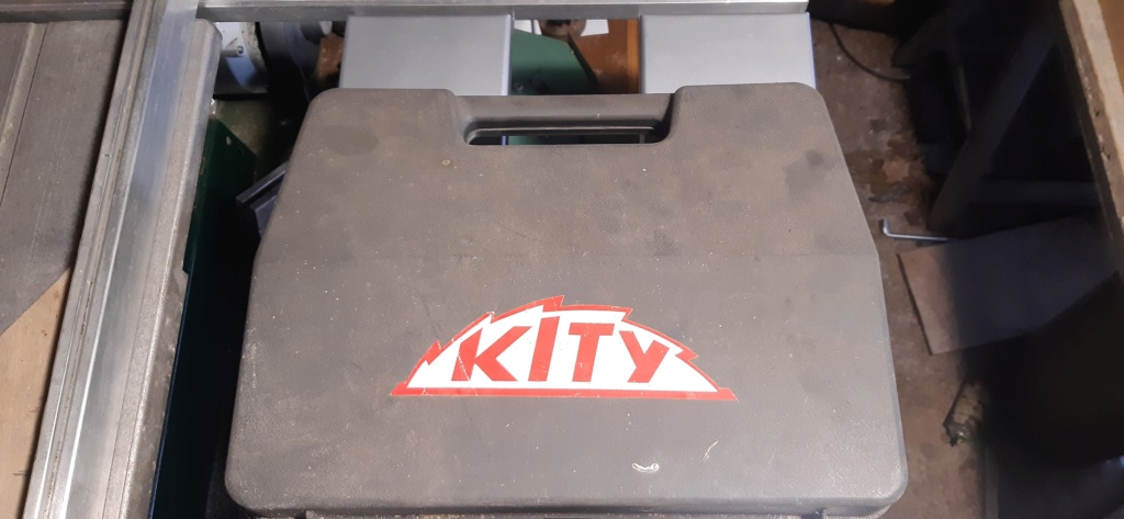 Recherche notice d'utilisation OUTIL de réglage des fers Degauts KITY 635 Kity_111