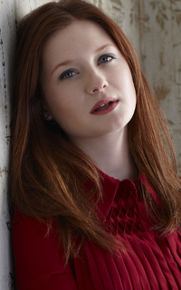 Bonnie Wright Gwen_910