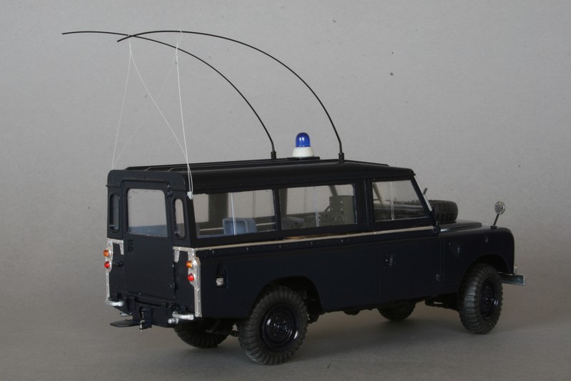 Land Rover 109 gendarmerie belge 310