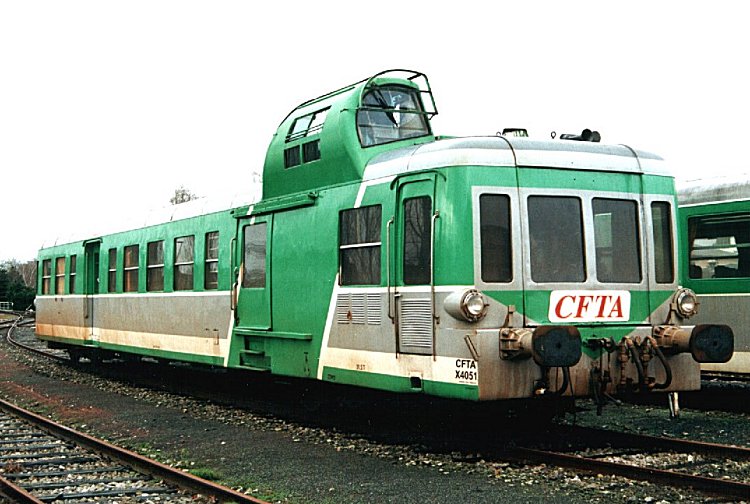 X 4051 CFTA ferraillé 4051_110