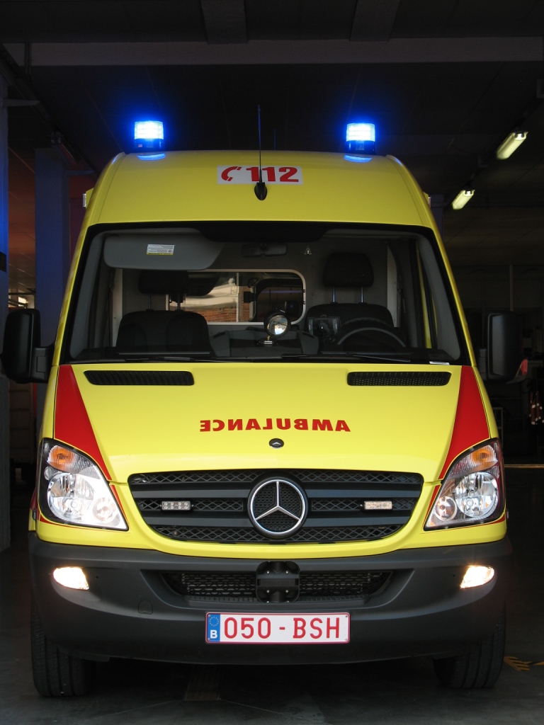 SI Soignies: Nouvelle ambulance Mercedes Sprinter + photoS 2010_027