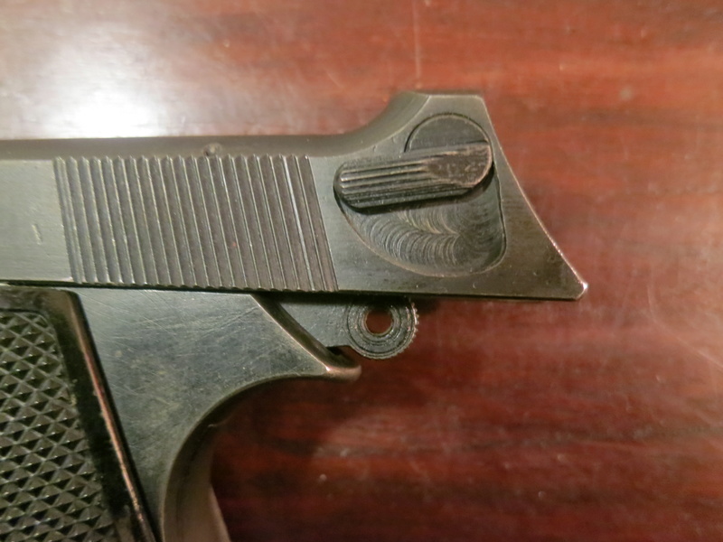 Pistolet réglementaire MAS Modèle 1935 "S" Img_2242