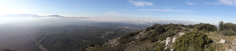 des chasseurs, des nuages et en final un beau panorama dégagé! ouf! Crytes21