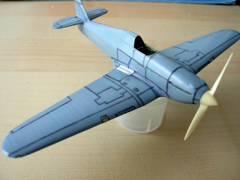 Hurricane Mk 1 "fabric wing"  (AZ model 1/72) - Page 2 Dscn5917