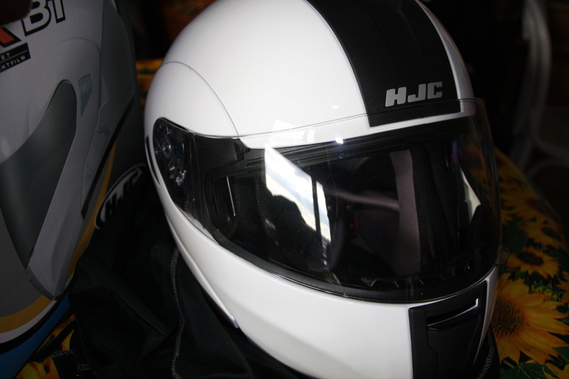 Vends Casque modulable HJC IS-MAX blanc Taille L Hjc_fe10