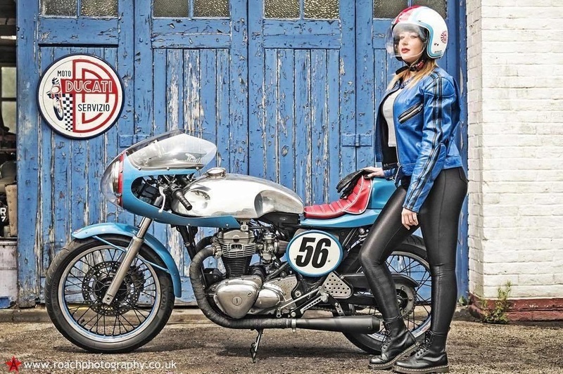Babes & Bikes - Page 7 15975011