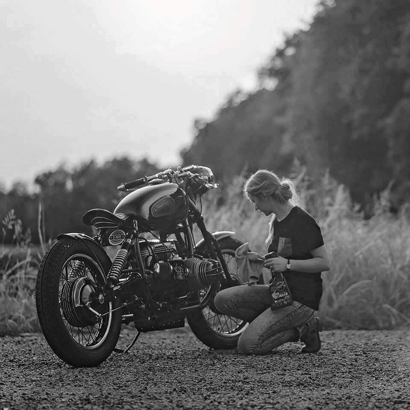 Babes & Bikes - Page 8 16002910