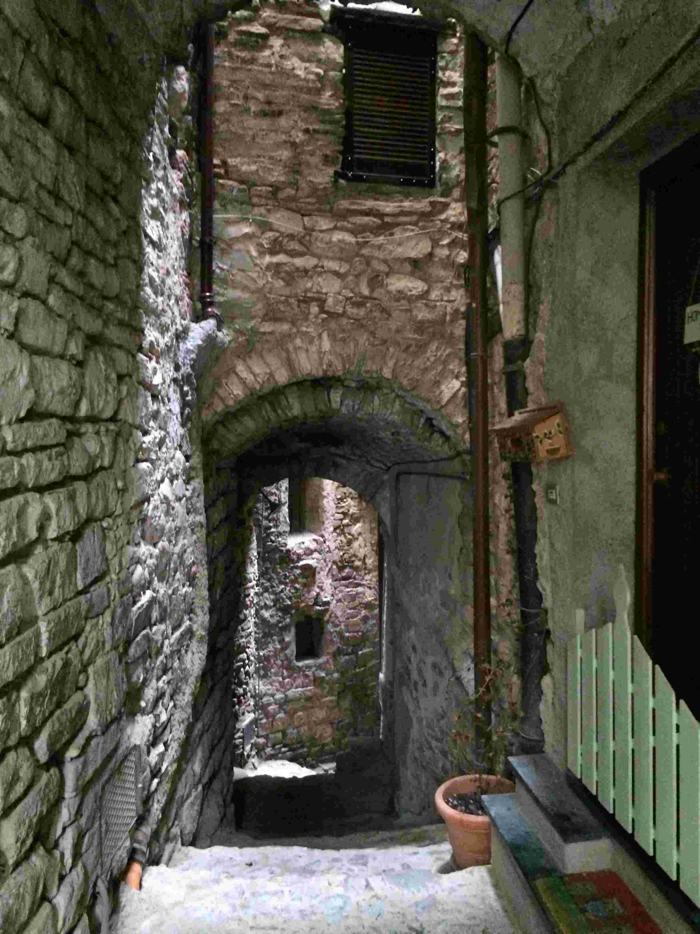 Apricale, le plus beau village d'Italie Aprica22