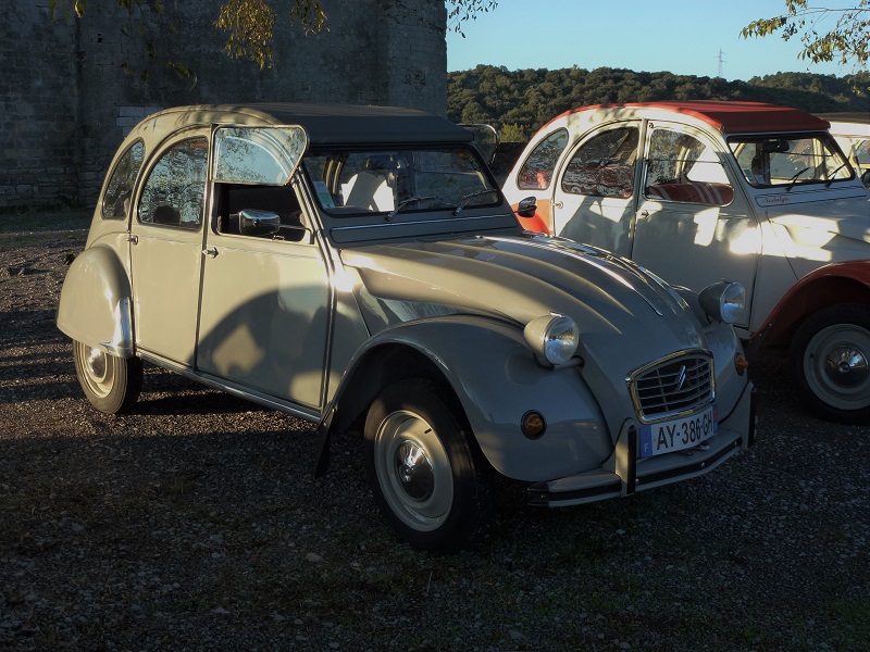 2CV6 Spéciale de 1988  Au_dep10