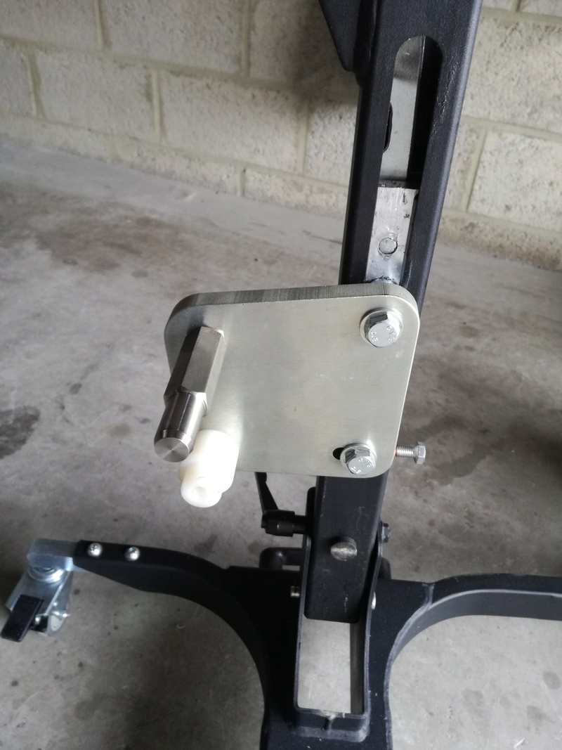 Lève moto CONSTANDS Img_2018