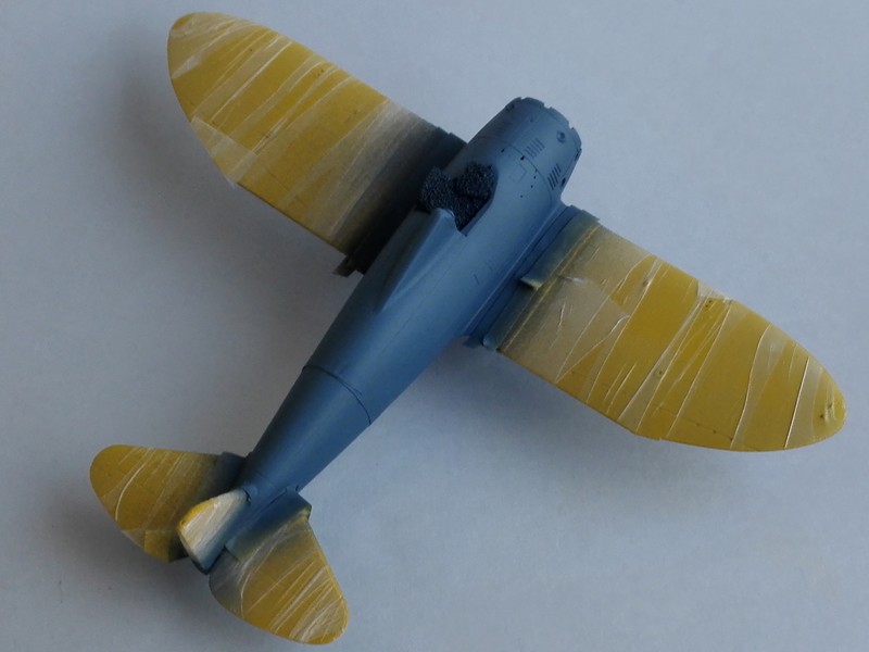 P-26 Peashooter Academy (et Starfighter decals) Mon1310