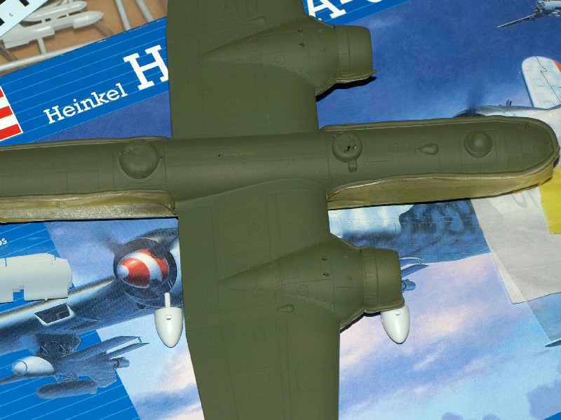 He-177 A5 "Greif" [Revell] 1/72. C'est fini aussi. P1017540