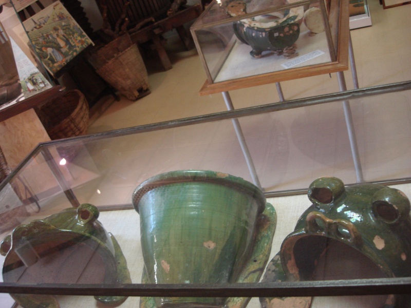 Expo poteries anciennes de Brissard (Abondant 28) Dsc01870