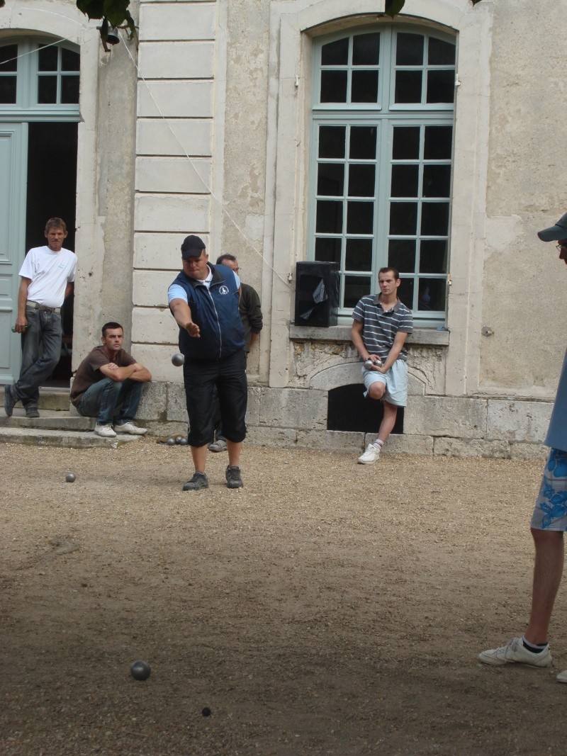 Crécy-Couvé,Capitale du Pays Drouais de la pétanque! Dsc03754