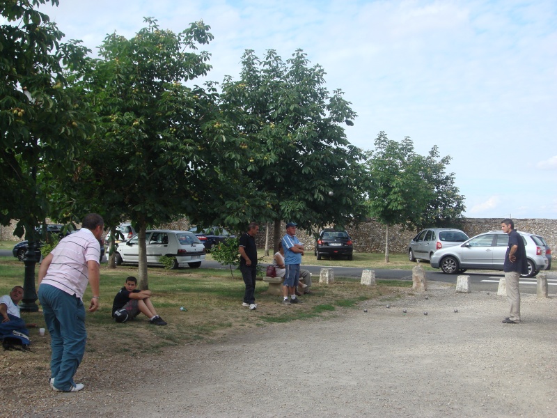 Crécy-Couvé,Capitale du Pays Drouais de la pétanque! Dsc03763